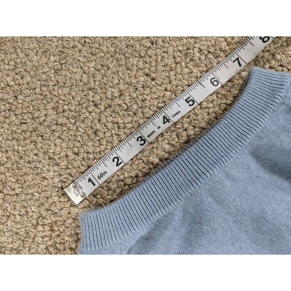 Pale blue Medium Raffi 100% wool crew neck sweater - Picture 10 of 16